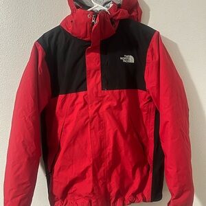 The North Face Men's Bold Red and Black Ski Jacket